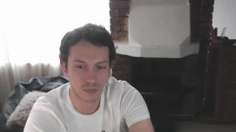 Snapshot of danruiz33 chatting on January 12, 10:33 pm Dan online show from January 12, 10:33 pm