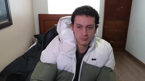 Snapshot of danruiz33 chatting on February 13, 4:07 pm Dan online show from February 13, 4:07 pm