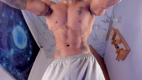 dante_cooper_0 online show from April 7, 11:38 pm