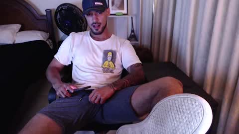 Snapshot of dante_hell1 chatting on February 11, 2:14 am Dante Hell online show from February 11, 2:14 am