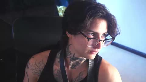 Snapshot of dantecoppolaa chatting on February 27, 7:26 pm Dante coppola online show from February 27, 7:26 pm