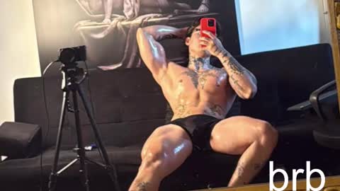 Snapshot of dantecoppolaa chatting on October 3, 12:37 am Dante coppola online show from October 3, 12:37 am