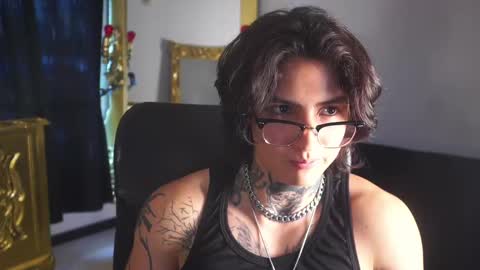 Snapshot of dantecoppolaa chatting on March 10, 10:13 pm Dante coppola online show from March 10, 10:13 pm