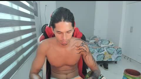 X Dante7373574 online show from February 3, 2:42 am