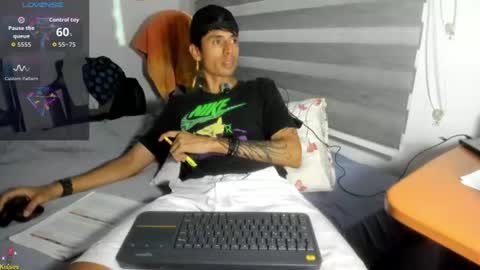 X Dante7373574 online show from June 18, 3:52 am