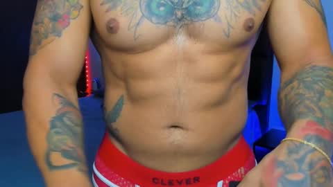 danyfitguy_ online show from February 11, 10:04 am