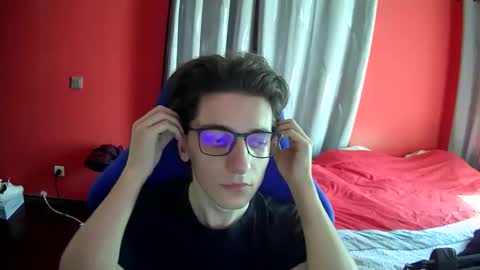 danywhiteyb online show from April 27, 10:34 am