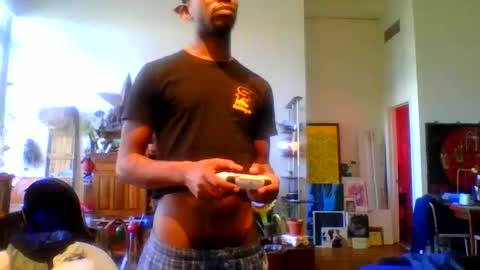 Danzuko online show from February 13, 6:35 pm