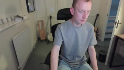 Olly online show from November 9, 7:07 pm