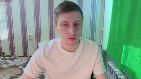 darienlarge online show from February 23, 12:07 pm