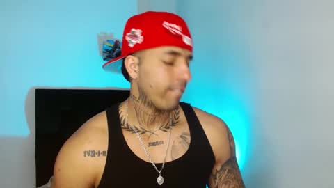 Darius Phoenix  online show from March 7, 7:33 pm