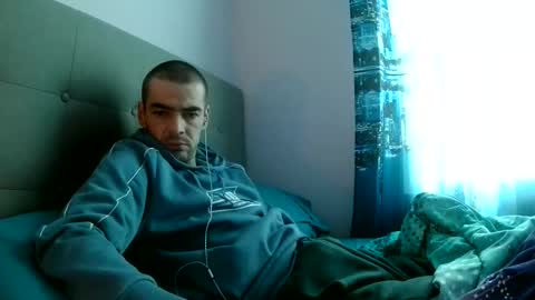 dark377 online show from March 17, 10:45 pm