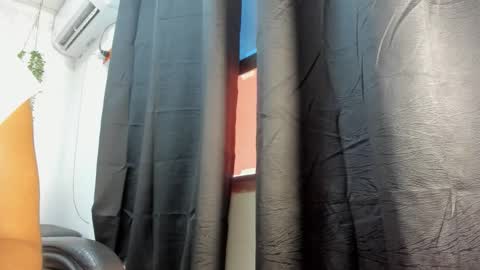 darkalphax01 online show from January 8, 2:44 pm