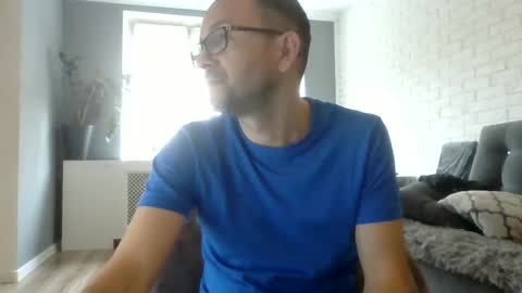 darkhaired34 online show from January 23, 8:25 am