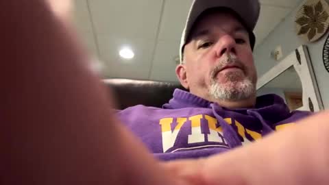 darknite083072 online show from September 28, 1:31 pm