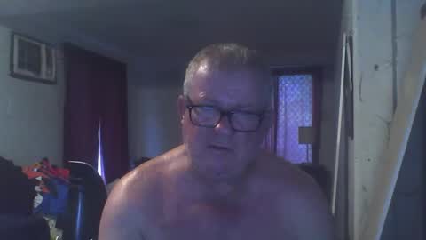 darwincock online show from December 13, 9:52 pm