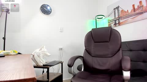 Dash online show from November 1, 1:37 pm