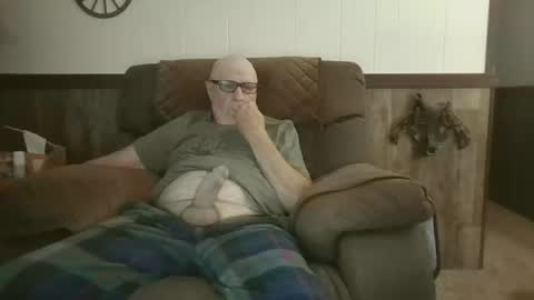 dave571960 online show from July 18, 10:31 am