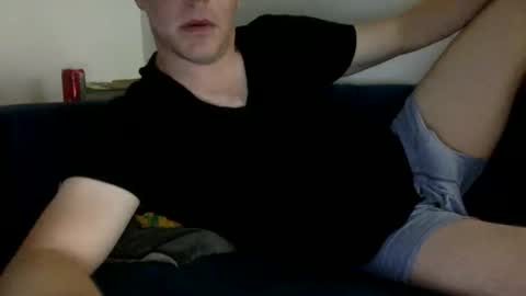 Snapshot of daveb709709709 chatting on October 15, 1:46 am daveb709709709 online show from October 15, 1:46 am