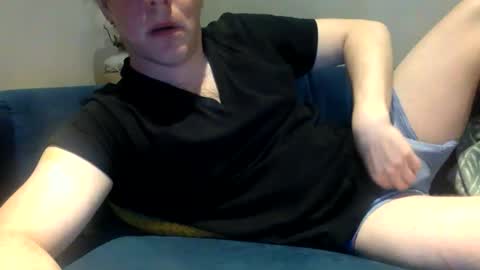 daveb709709709 online show from May 29, 1:59 am