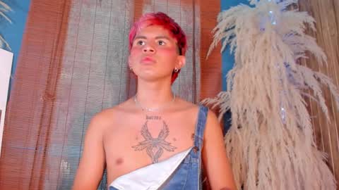 Snapshot of daveel_hot chatting on September 20, 5:46 pm daveel_hot online show from September 20, 5:46 pm