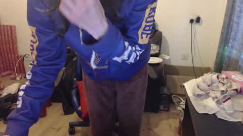 dave online show from February 6, 8:11 am