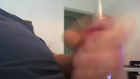 Snapshot of davesu12345 chatting on October 12, 6:40 am davesu12345 online show from October 12, 6:40 am