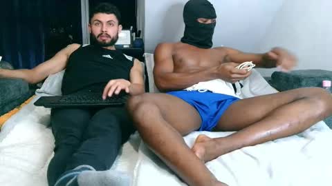 Dave y Salvatore online show from February 9, 7:18 pm