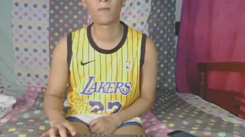 Snapshot of david_efrem chatting on December 3, 2:01 am david_efrem online show from December 3, 2:01 am