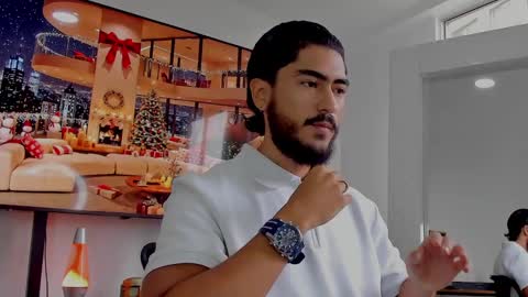 Hey im David that loves to explore and speak their fantasies. Very open talktative and nice. Feel free to chat with me online show from December 21, 1:42 pm