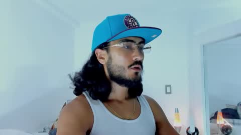 Hey im David that loves to explore and speak their fantasies. Very open talktative and nice. Feel free to chat with me online show from December 17, 12:51 am