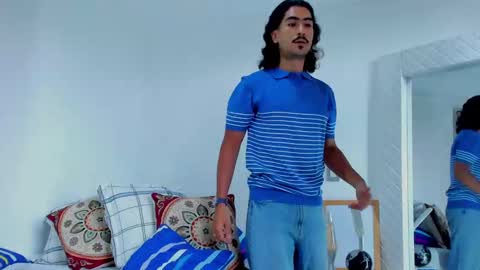 Hey im David that loves to explore and speak their fantasies. Very open talktative and nice. Feel free to chat with me online show from September 24, 12:58 pm