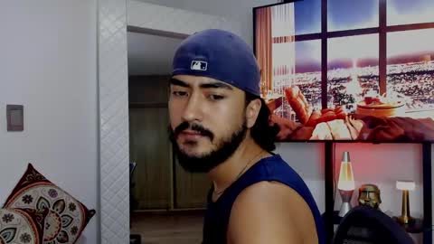 Hey im David that loves to explore and speak their fantasies. Very open talktative and nice. Feel free to chat with me online show from March 10, 1:23 am