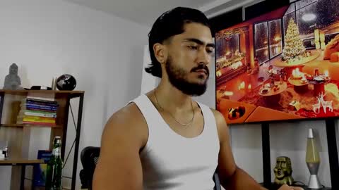 Hey im David that loves to explore and speak their fantasies. Very open talktative and nice. Feel free to chat with me online show from December 3, 1:06 am