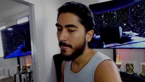 Hey im David that loves to explore and speak their fantasies. Very open talktative and nice. Feel free to chat with me online show from January 28, 12:11 pm