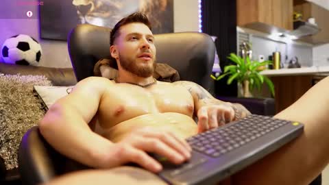 David Blakee online show from October 31, 5:53 am