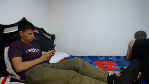 Snapshot of davidkaloc chatting on September 10, 2:21 am David online show from September 10, 2:21 am