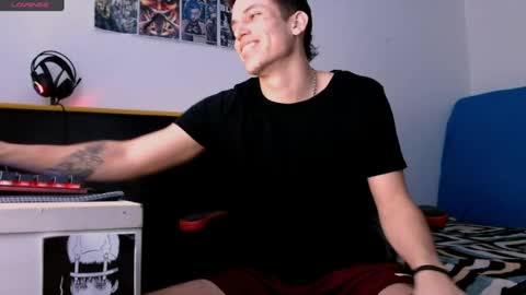 davidsalazar33 online show from March 22, 12:15 am