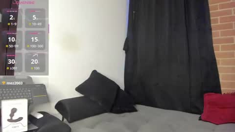 davidx_x21 online show from June 30, 10:16 am