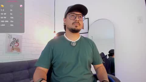 David Evans online show from December 20, 4:41 am