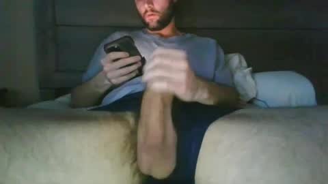 Snapshot of davisdaniels chatting on March 9, 12:10 am Davis Daniels online show from March 9, 12:10 am