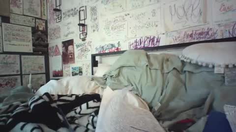 dbeamon92 online show from March 23, 2:23 pm