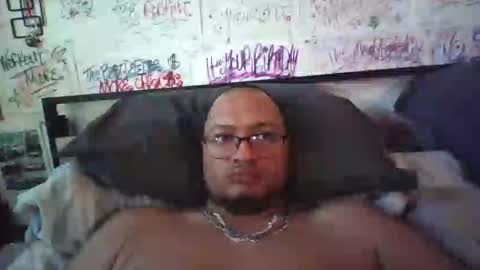 dbeamon92 online show from April 18, 7:58 pm