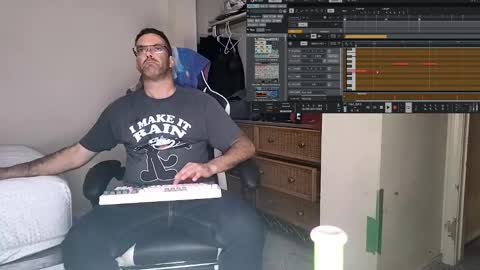 dbfroge online show from September 12, 8:25 am