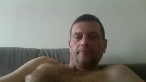 Defloy online show from December 1, 8:06 am