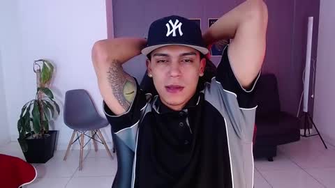 Snapshot of deivid_santoss chatting on September 16, 2:01 am Deivid online show from September 16, 2:01 am