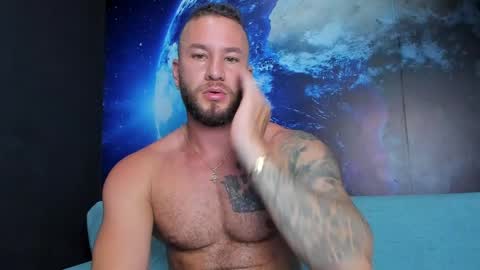 Delessandro online show from May 6, 2:56 am