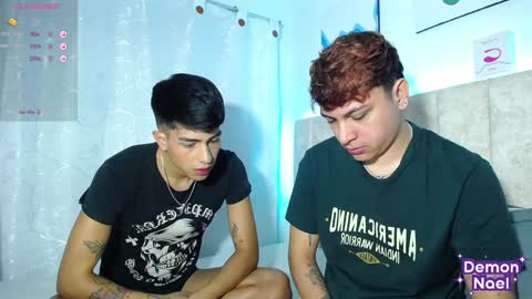 Snapshot of demonael chatting on December 3, 3:07 am Juan Gabriel Independent Models 3 online show from December 3, 3:07 am