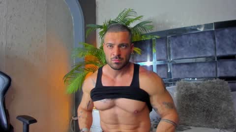 Snapshot of dennis_cox_ chatting on January 28, 12:32 pm dennis_cox_ online show from January 28, 12:32 pm