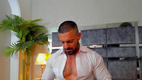 Snapshot of dennis_cox_ chatting on December 26, 12:57 am dennis_cox_ online show from December 26, 12:57 am